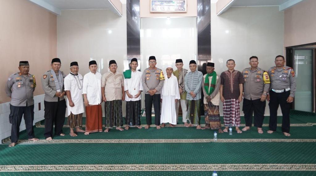 Kapolres Tasikmalaya Kota Gelar Jumat Keliling di Masjid Asysyi'aru Panyingkiran