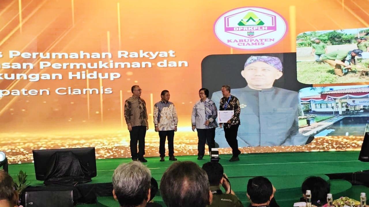 Ciamis Raih Anugerah Adi Niti 2024 dari Kementerian Lingkungan Hidup dan Kehutanan RI