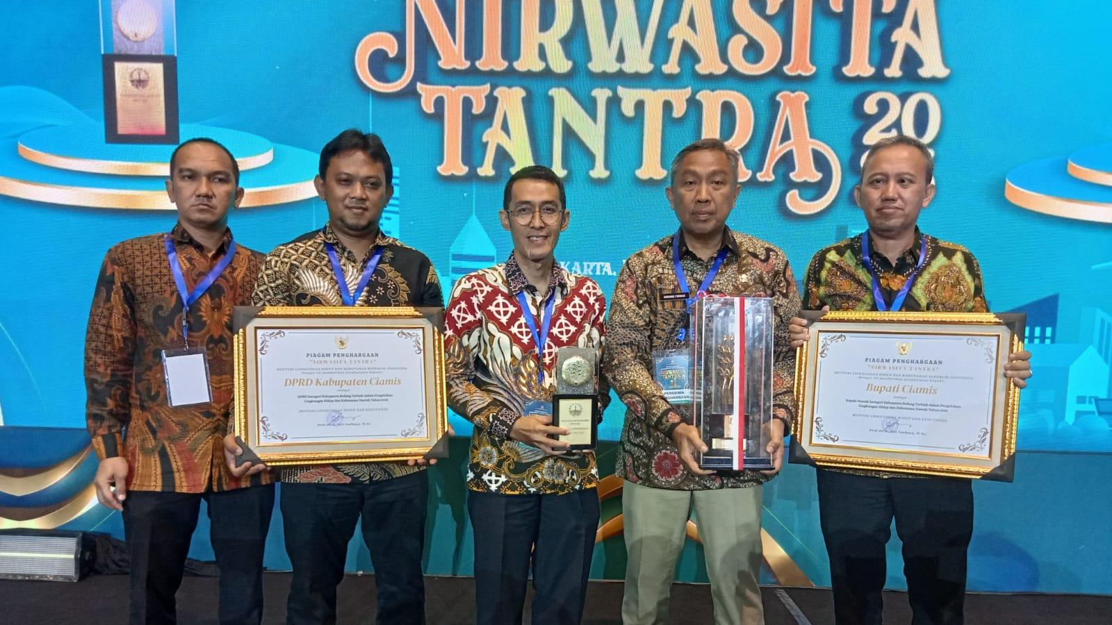 Kabupaten Ciamis Raih Penghargaan Green Leadership Nirwasita Tantra 2023
