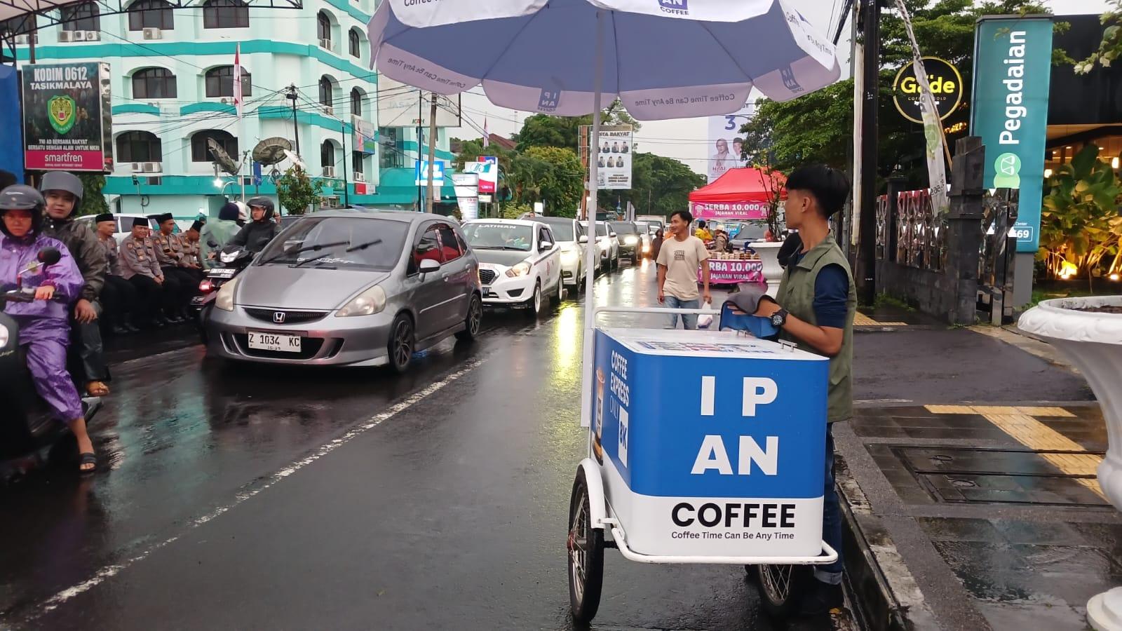 IPAN Coffee, Kopi Keliling Favorit Warga Tasikmalaya dengan Harga Terjangkau