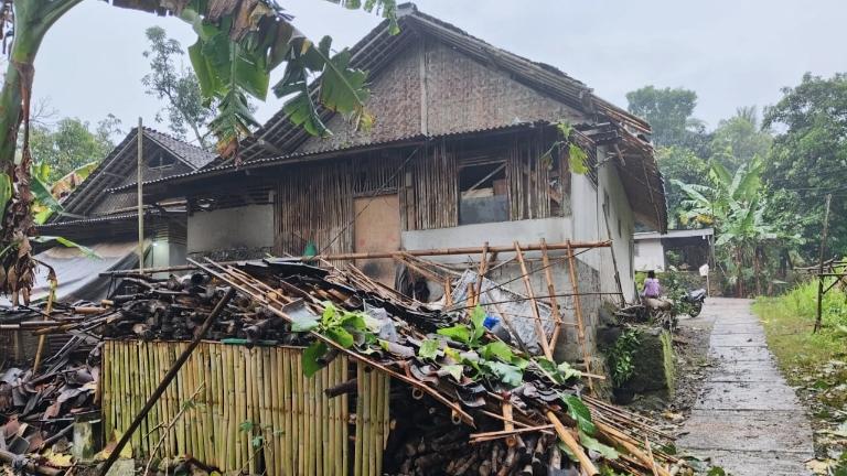 4 Rumah di Purwadadi Ciamis Rusak Diterjang Angin Kencang