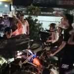 Meriah dan Unik! Euforia Persib Juara di Tasikmalaya: Dari Becak Motor hingga Mancing di Median Jalan