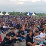 Nobar Persib vs Persis di Lanud Wiriadinata Tasikmalaya Dipenuhi Ribuan Bobotoh