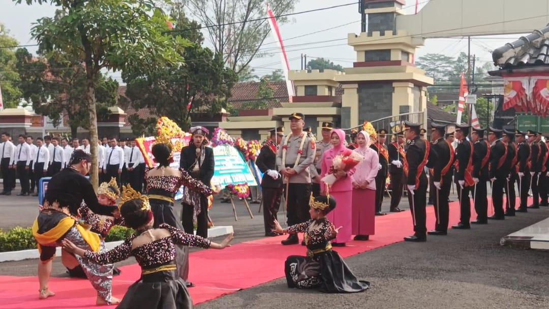 AKBP Hidayatullah Resmi Jabat Kapolres Ciamis, Suasana Penyambutan Penuh Kehangatan