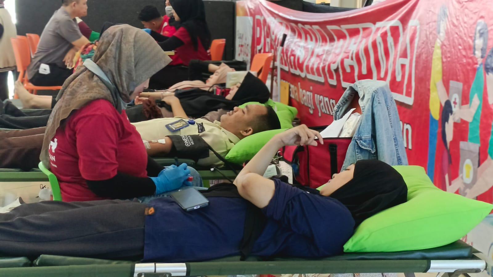 Plaza Asia Tasikmalaya Kembali Gelar Donor Darah, Terkumpul 110 Kantong