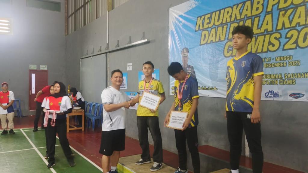 Meriah dan Penuh Antusias, Kejurkab PBSI Piala Kapolres Ciamis 2025 Resmi Ditutup