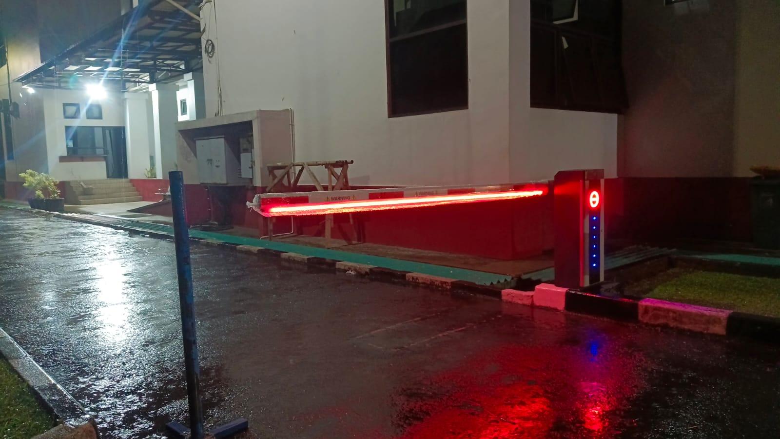 Dinilai Terlalu Eksklusif, Pemasangan Portal Parkir Member di Bale Kota Tasikmalaya Tuai Kritik, Budayawan: Kayak di Mall