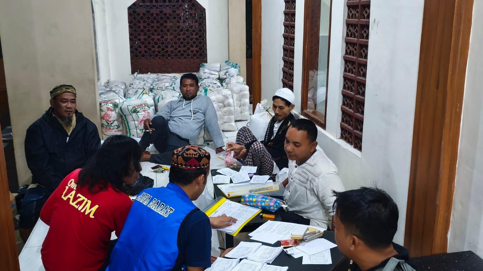 Pengumpulan Zakat Fitrah di RW 09 MMTR Kota Tasikmalaya Capai Lebih dari 1 Ton Beras dan Uang Rp16,4 Juta