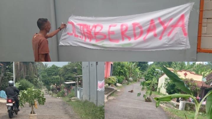 "Jalan Tak Berdaya", Warga Sindir Pemerintah Kota Banjar dengan Menanam Pohon di Jalan Rusak