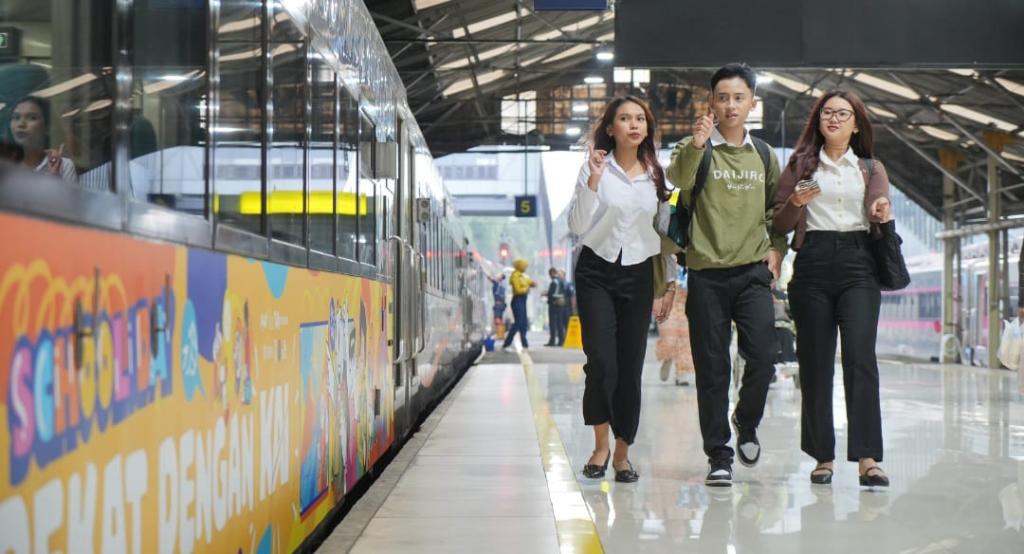 KAI Daop 2 Bandung Siapkan 44 Perjalanan KA Jarak Jauh Sambut Libur Panjang Tahun Baru Islam