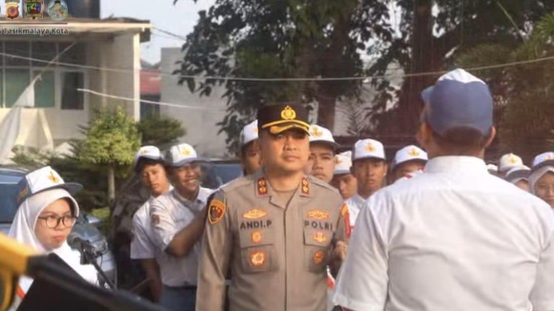 Kapolres Tasikmalaya Kota Jadi Inspektur Upacara di Sekolah, Tanamkan Disiplin dan Kesadaran Kamtibmas Sejak Dini