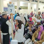 Kepulangan Ratusan Jemaah Haji Asal Kota Tasikmalaya Disambut Haru Keluarga, Dua Masih Dirawat di Arab Saudi