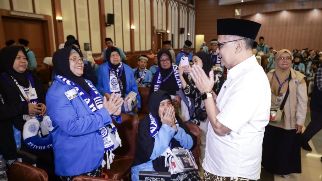 391 Jemaah Haji Indonesia Kloter Pertama Dilepas Menhaj ke Tanah Suci