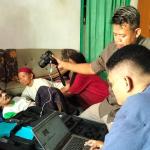 Meski Hari Libur, Disdukcapil Ciamis Tetap Layani Perekaman KTP Warga Sakit dan Disabilitas