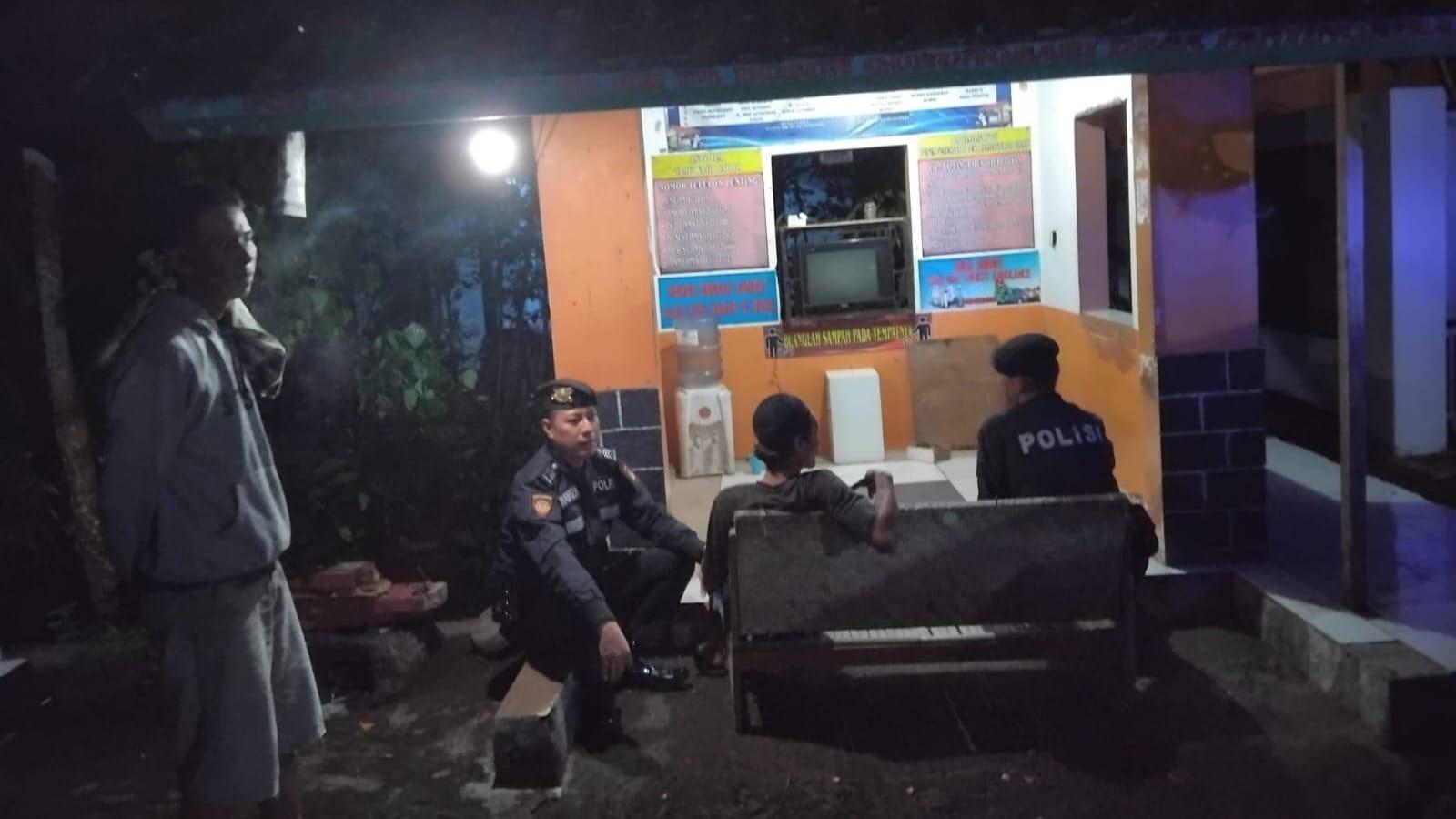 Patroli Malam Polres Ciamis Sambangi Pos Ronda, Jaga Keamanan Pasca Pilkada