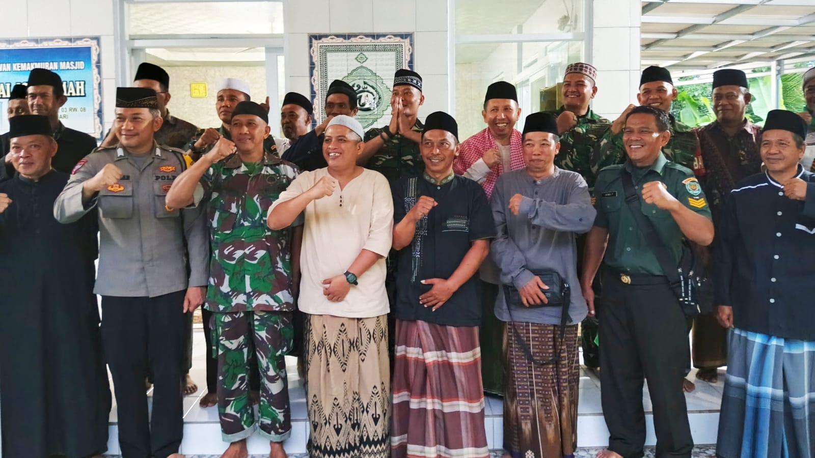 Perkuat Sinergi dengan Masyarakat, Koramil 1303 Cijeungjing Ciamis Gelar Safari Subuh di Masjid Al Istiqomah Dewasari