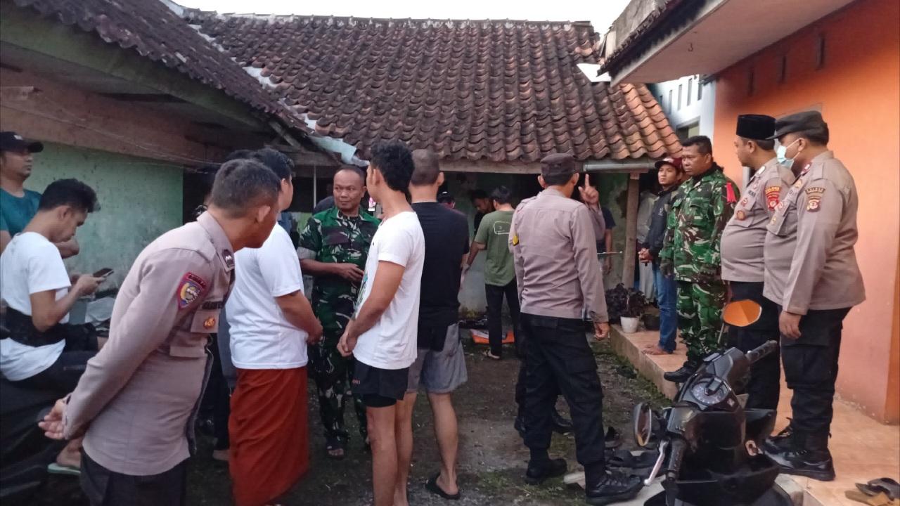 Pria di Cisayong Tasikmalaya Ditemukan Tewas Gantung Diri di Rumah Kosong