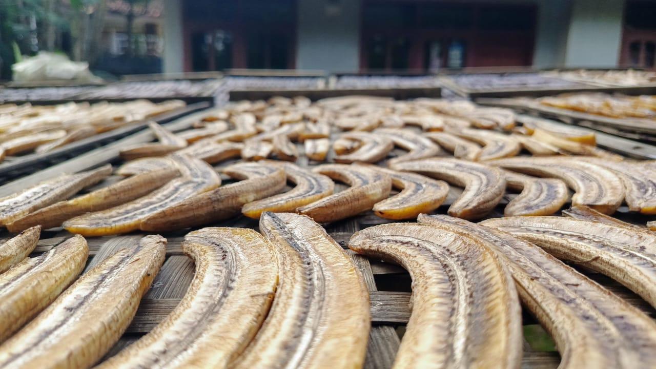 Sale Basah BNAN, Camilan Tradisional Khas Ciamis yang Bertahan di Tengah Gempuran Produk Modern