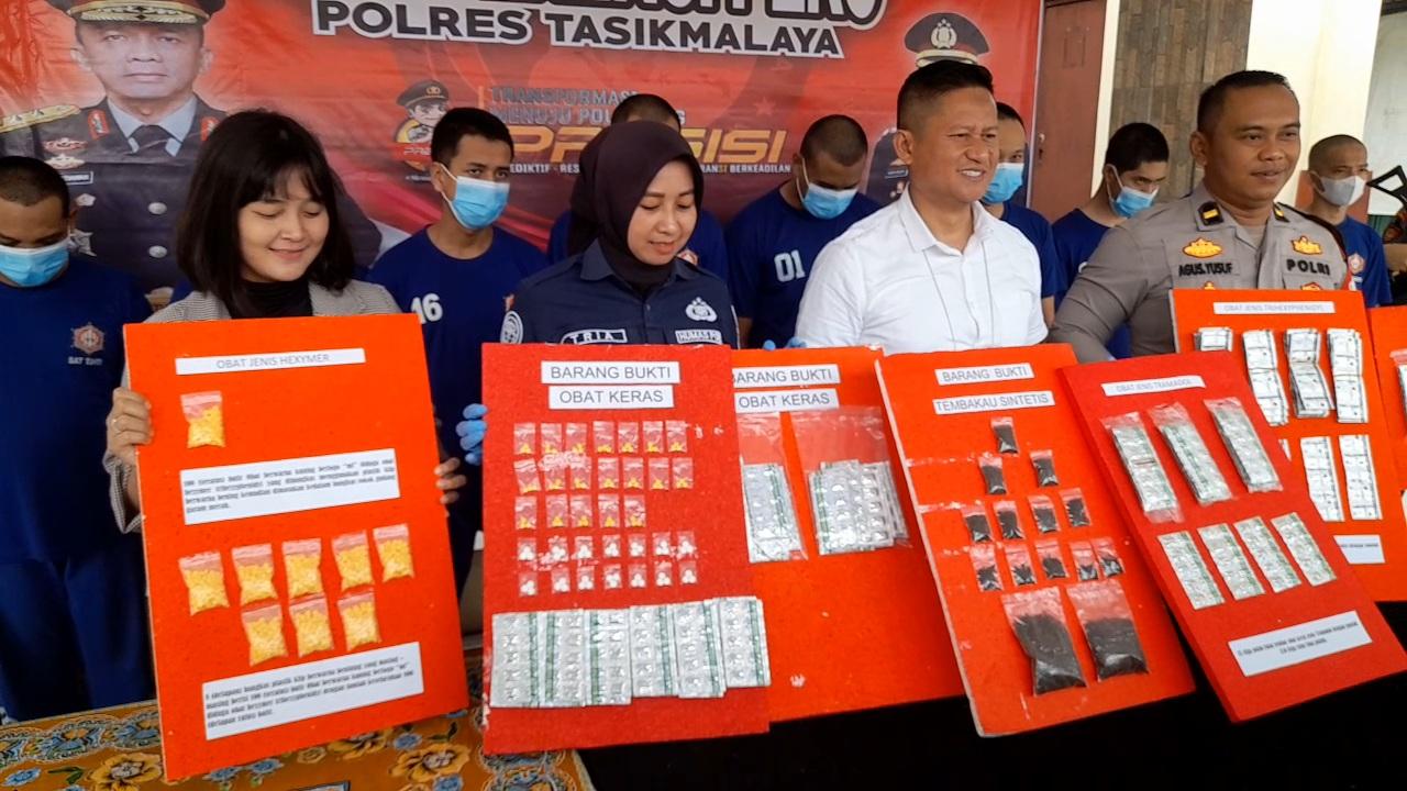 Satnarkoba Polres Tasikmalaya Ungkap Peredaran Tembakau Sintetis, Tiga Tersangka Diamankan