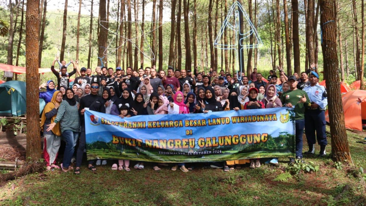 Silaturahmi Keluarga Besar Lanud Wiriadinata, Camping Bersama di Bukit Nangreu Galunggung