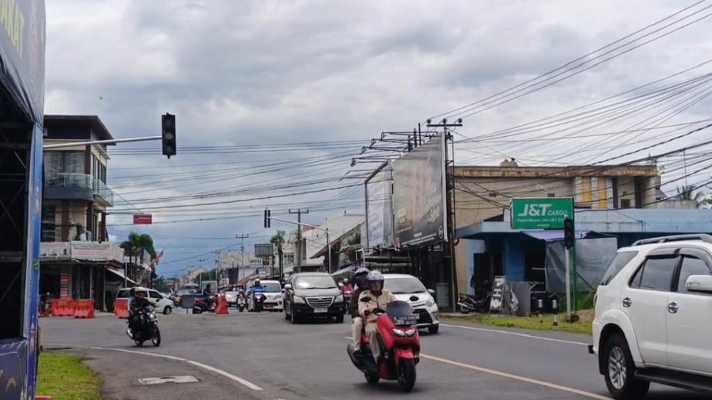 Situasi Arus Lalu Lintas di Singdangkasih Ciamis Terpantau Ramai Lancar