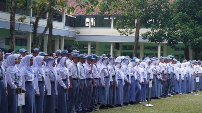 SMKN 1 Tasikmalaya Pecahkan Rekor Nasional, 87 Siswa Lolos Seleksi TOEIC 2025
