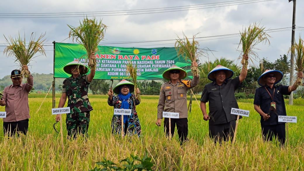 TNI Ajak Generasi Muda Banjar Terjun ke Pertanian untuk Ketahanan Pangan