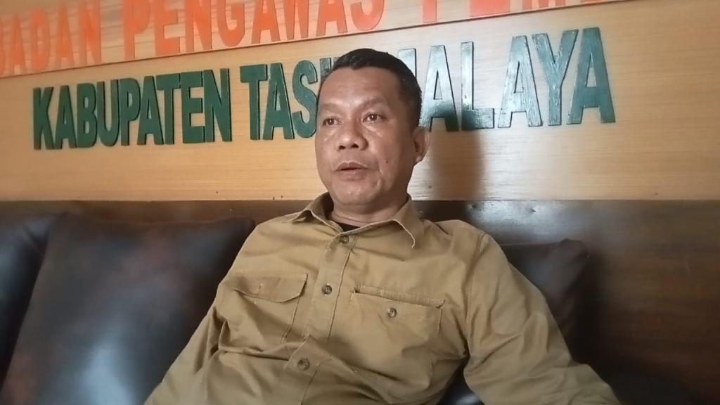Viral! Mobil Dinas PUPR Diduga Angkut APK Paslon Bupati dan Wakil Bupati Tasikmalaya, Bawaslu Lakukan Penelusuran